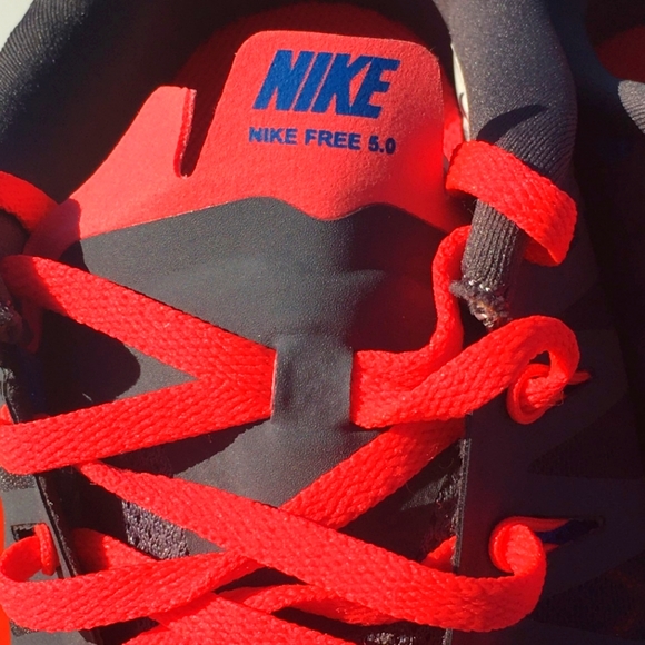NIKE FREE 5.0 Size 8.5 Women - Picture 5 of 13